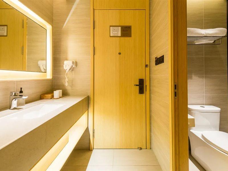 Ji Hotel Shanghai Exterior photo
